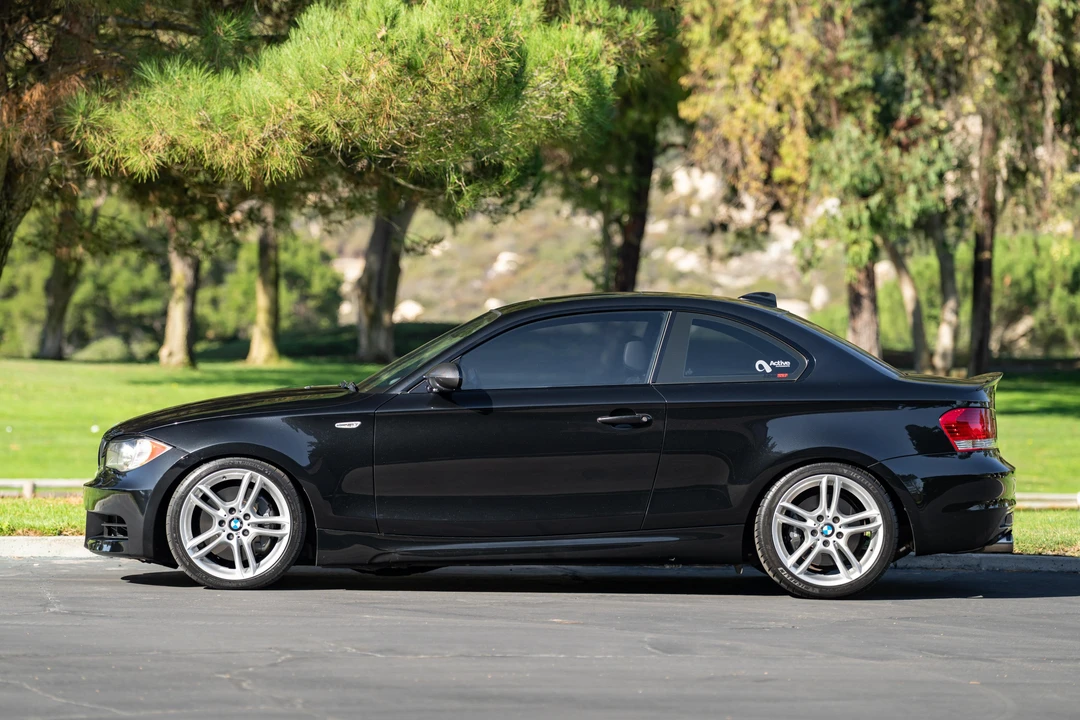 2009 BMW E82 135i & 135is - Image 9 of 31