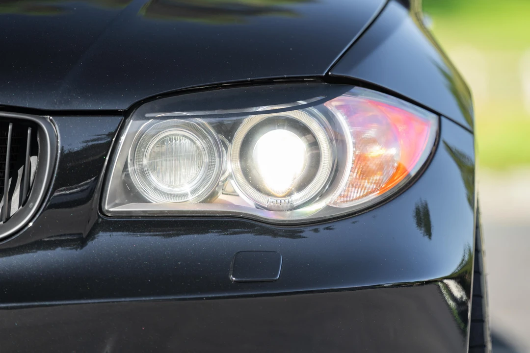 2009 BMW E82 135i & 135is - Image 15 of 31