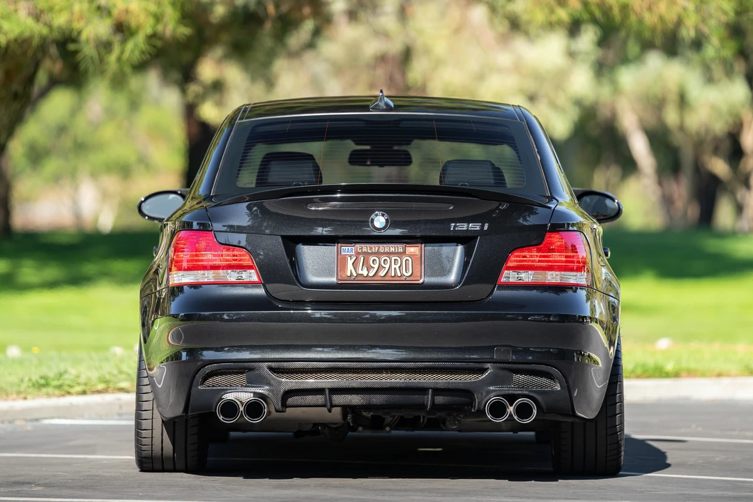 2009 BMW E82 135i & 135is - Image 10 of 31