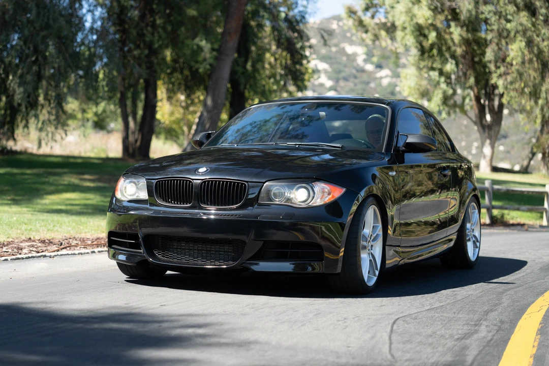 2009 BMW E82 135i & 135is - Image 8 of 31