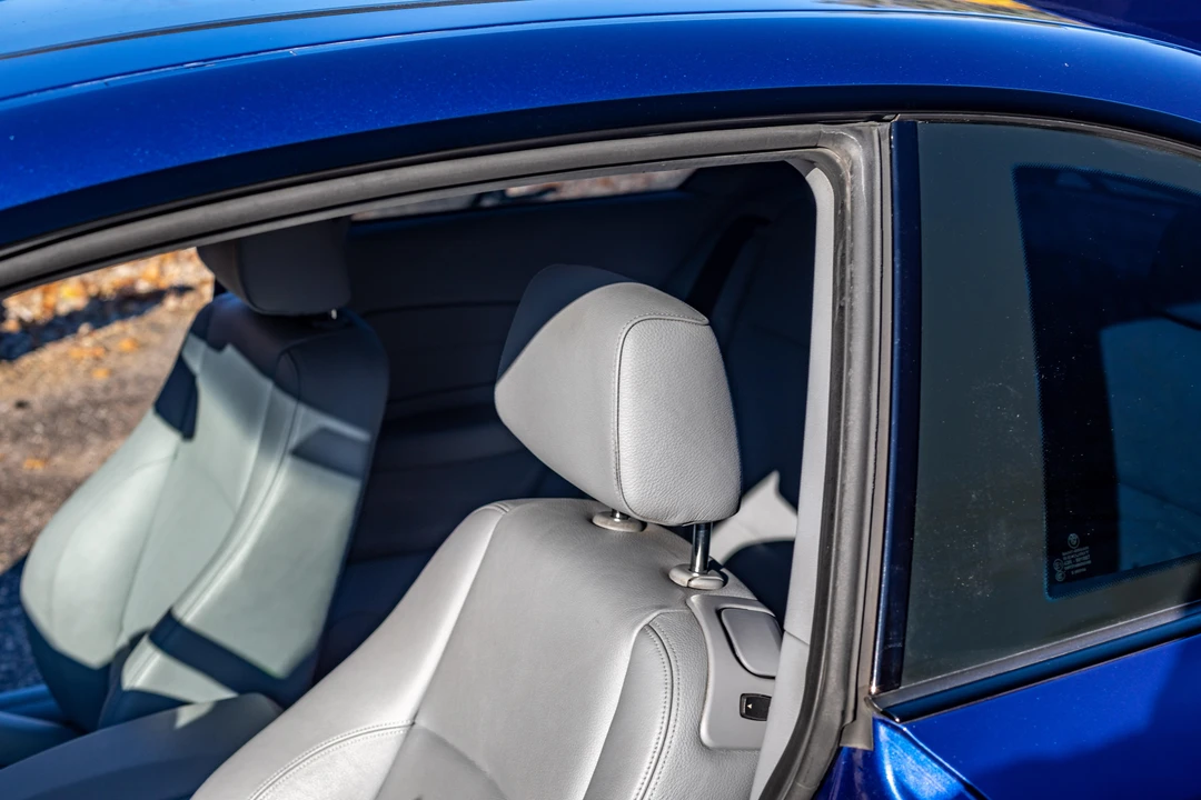 2009 BMW E82 135i & 135is - Image 29 of 31