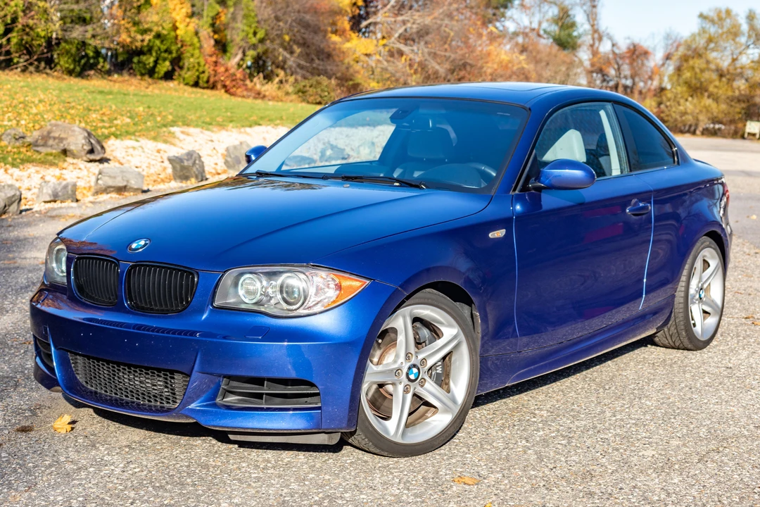 2009 BMW E82 135i & 135is - Image 6 of 31