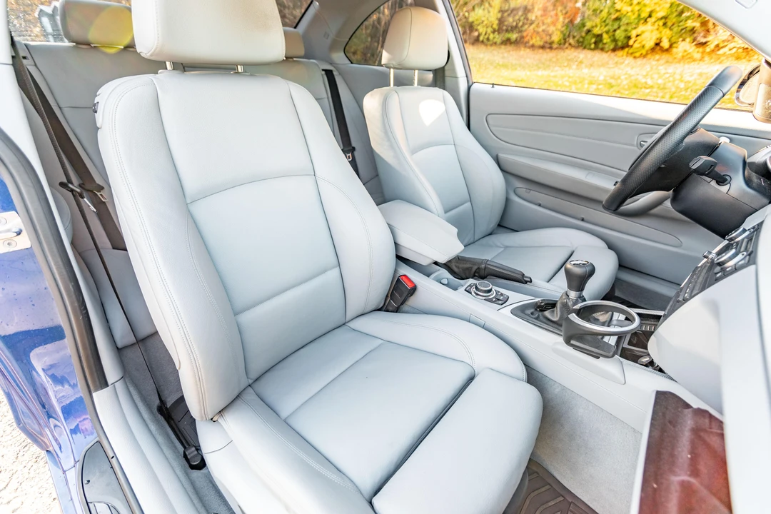 2009 BMW E82 135i & 135is - Image 26 of 31
