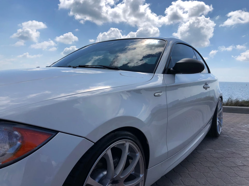 2009 BMW E82 135i & 135is - Image 20 of 31