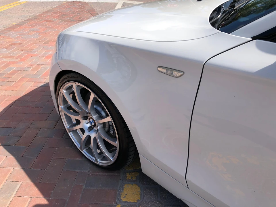 2009 BMW E82 135i & 135is - Image 22 of 31