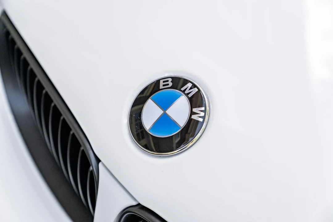 2009 BMW E82 135i & 135is - Image 8 of 31