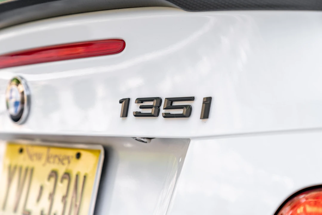 2009 BMW E82 135i & 135is - Image 12 of 31