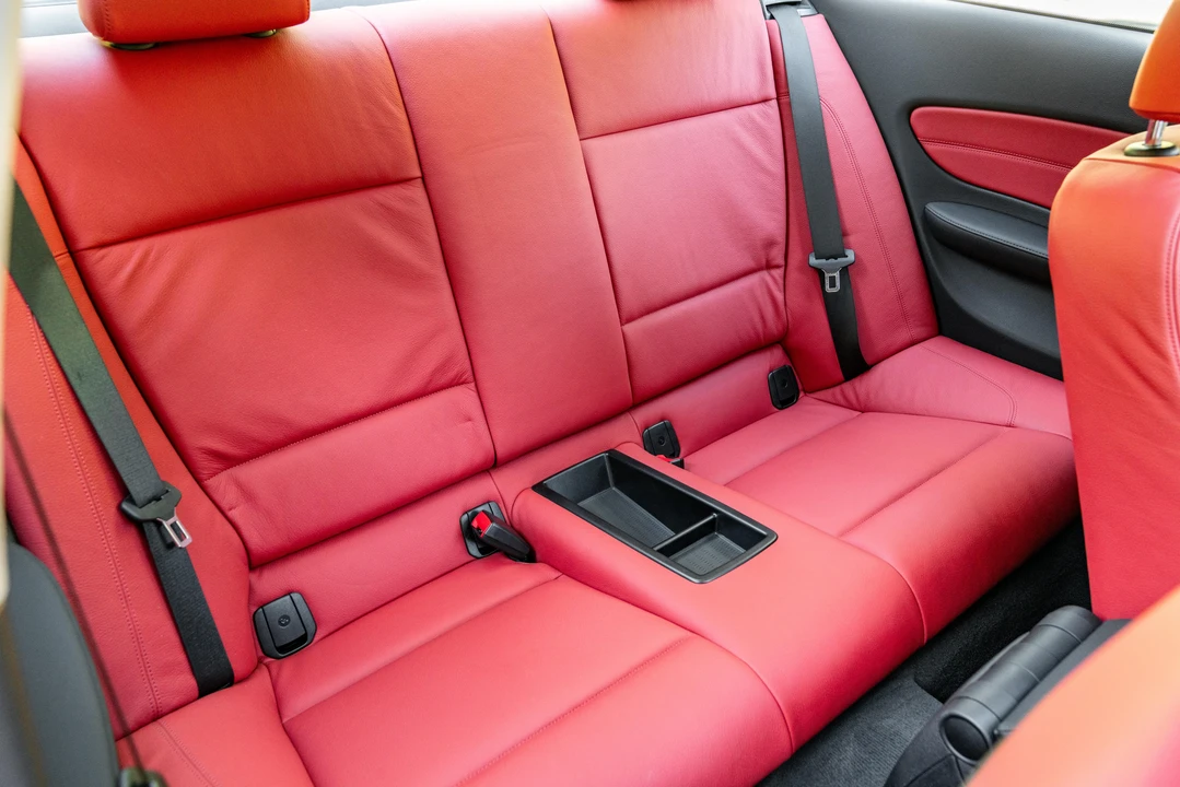 2009 BMW E82 135i & 135is - Image 27 of 31