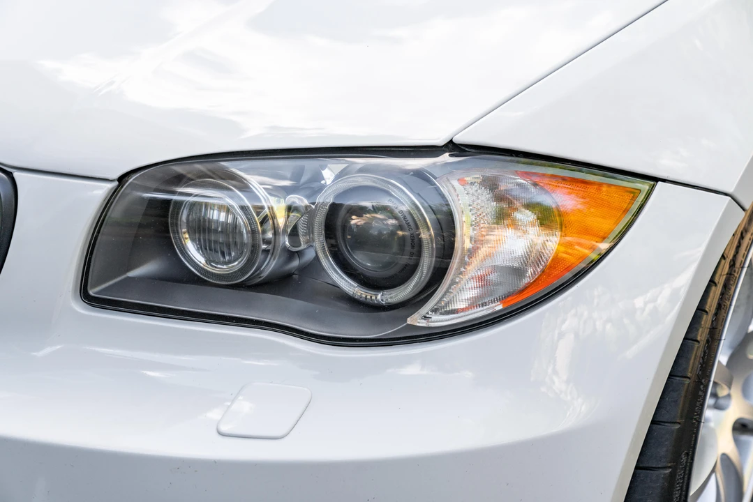 2009 BMW E82 135i & 135is - Image 9 of 31