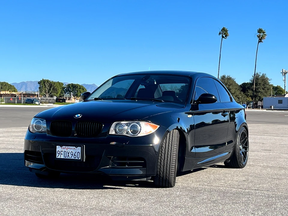 2009 BMW E82 135i & 135is - Image 9 of 31