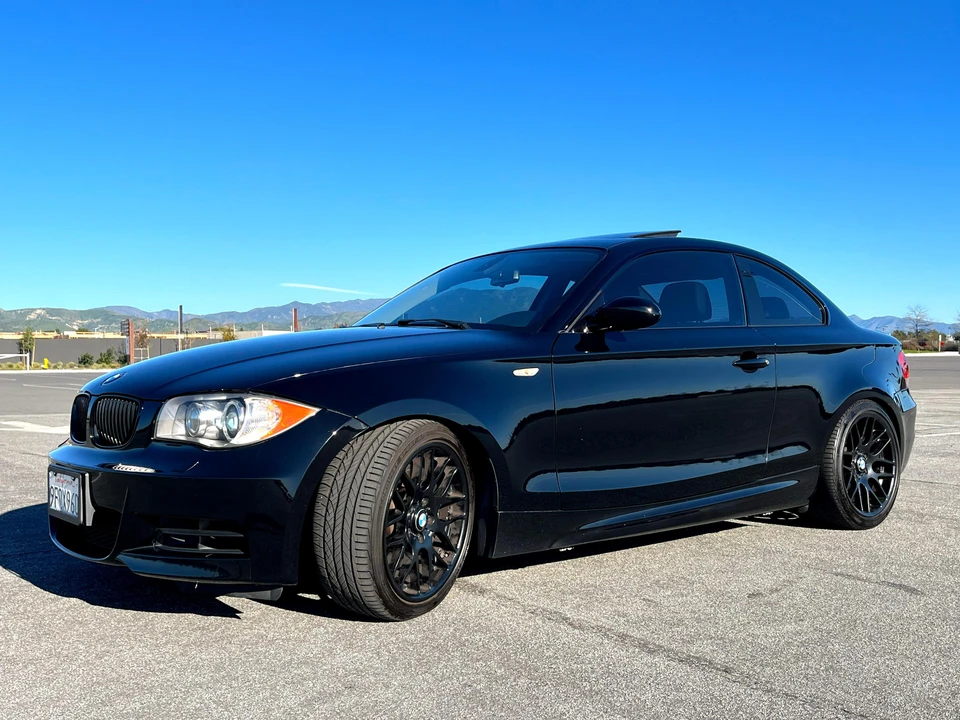 2009 BMW E82 135i & 135is - Image 12 of 31