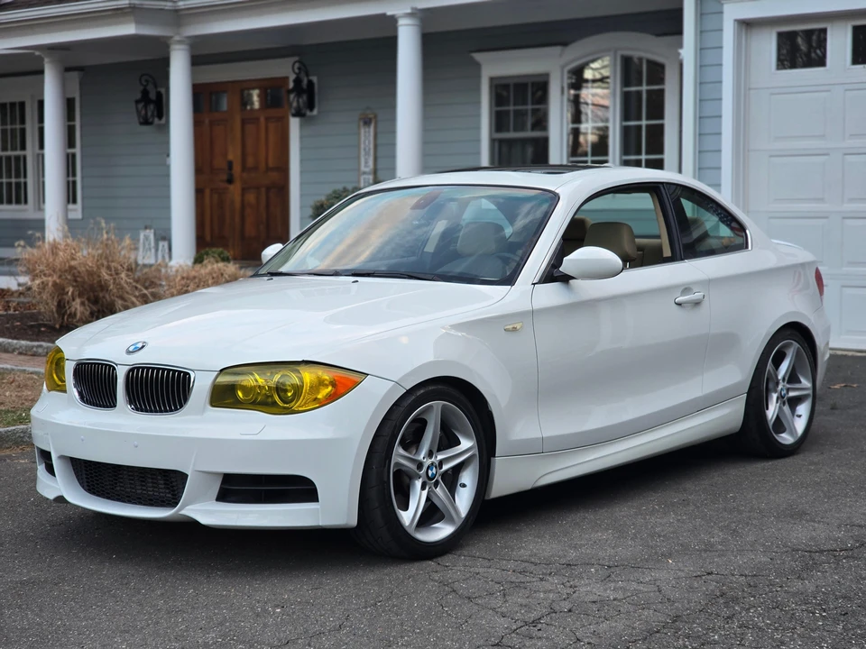 2009 BMW E82 135i & 135is - Image 12 of 31