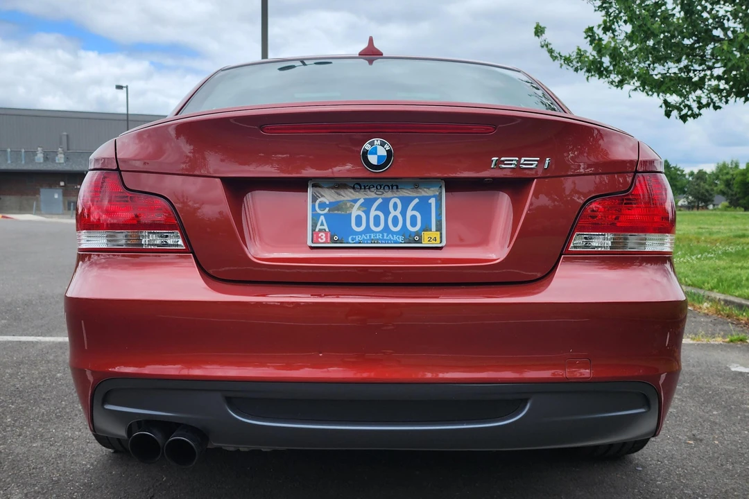 2009 BMW E82 135i & 135is - Image 5 of 31