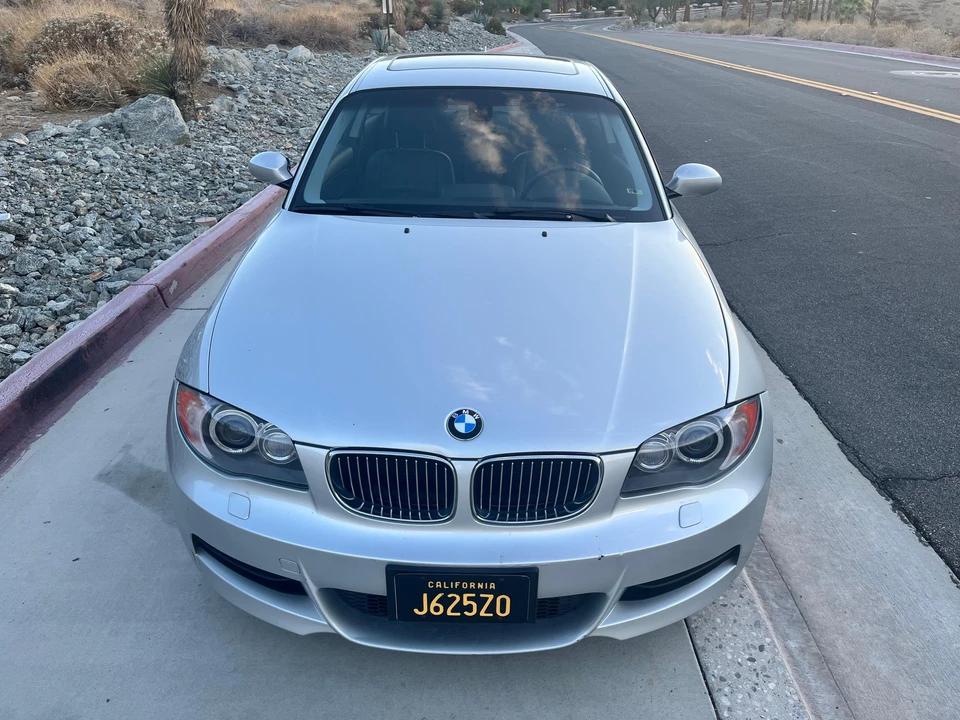 2009 BMW E82 135i & 135is - Image 6 of 31