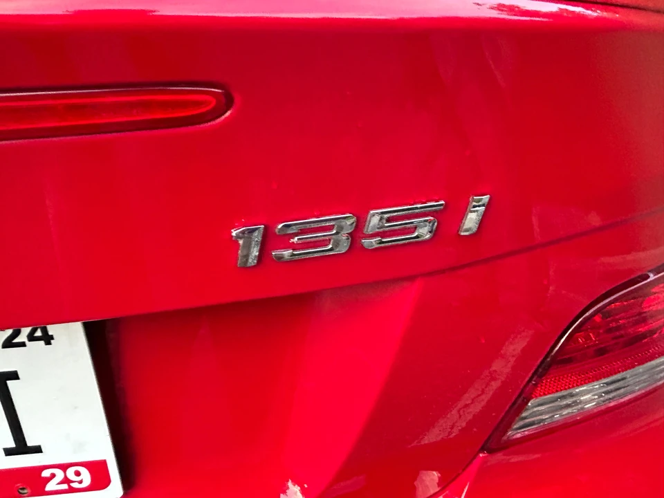 2009 BMW E82 135i & 135is - Image 29 of 31