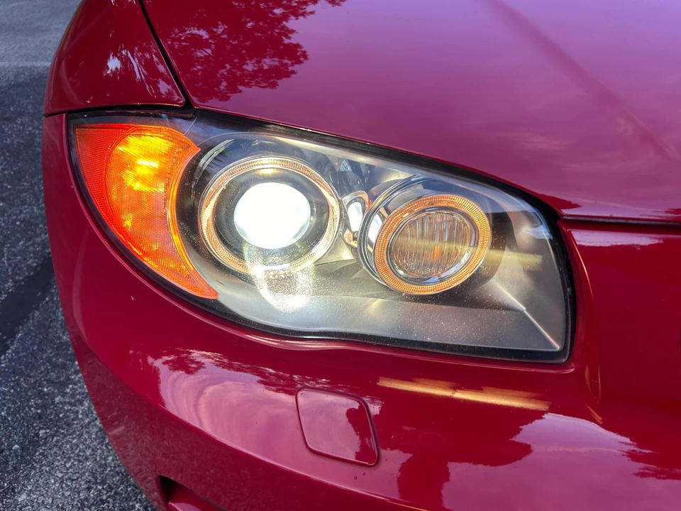 2009 BMW E82 135i & 135is - Image 11 of 31