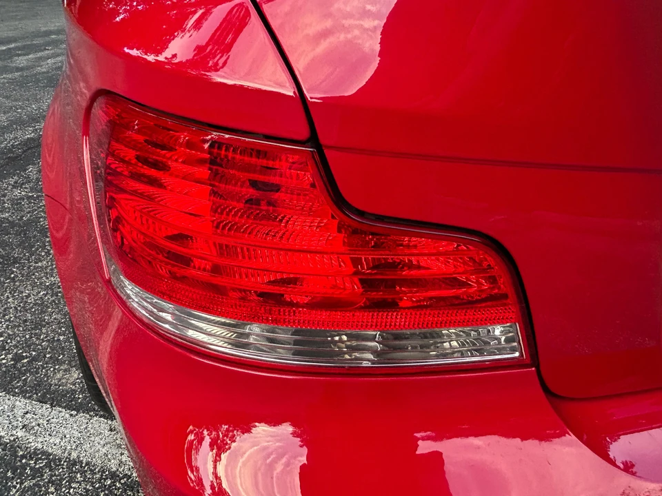 2009 BMW E82 135i & 135is - Image 27 of 31