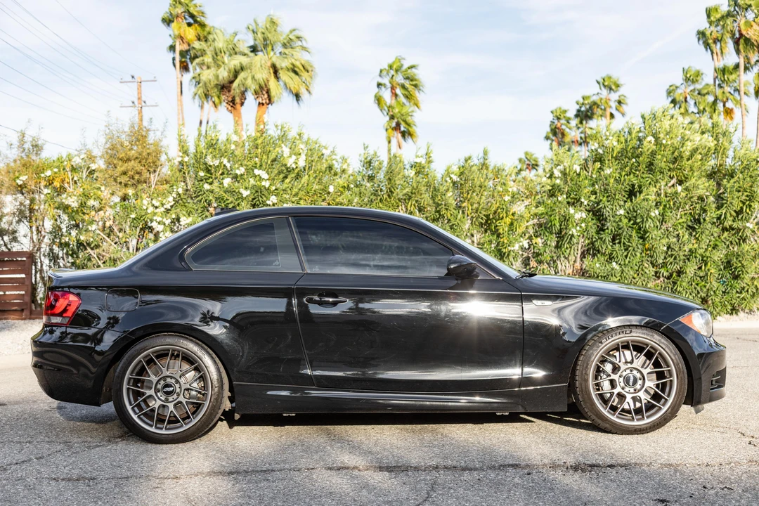 2009 BMW E82 135i & 135is - Image 9 of 31
