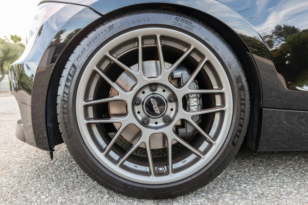 2009 BMW E82 135i & 135is - Image 28 of 31