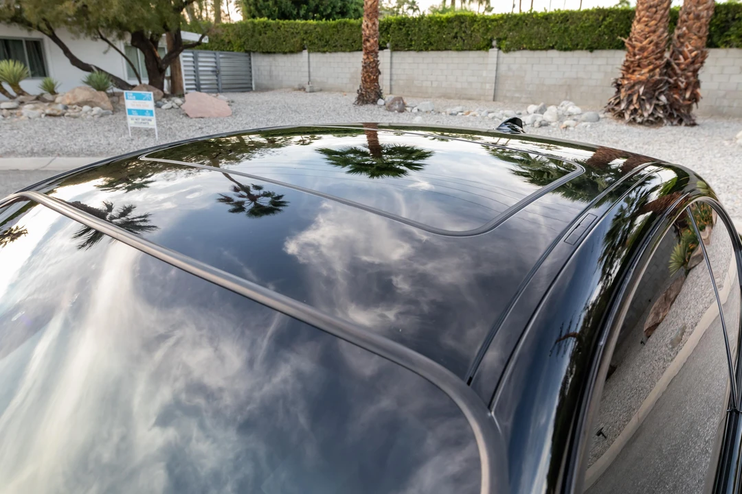 2009 BMW E82 135i & 135is - Image 16 of 31