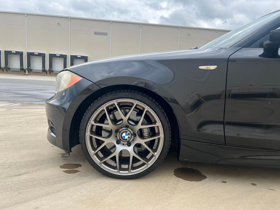 2009 BMW E82 135i & 135is - Image 31 of 31