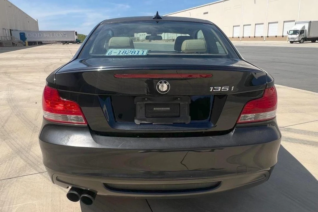 2009 BMW E82 135i & 135is - Image 5 of 31