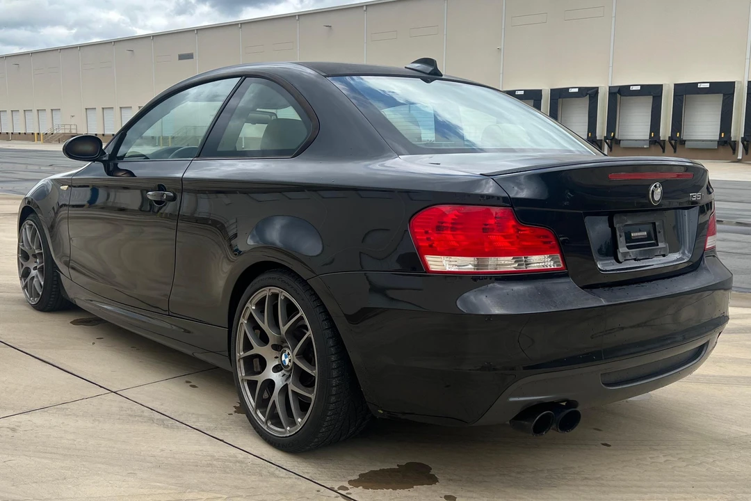 2009 BMW E82 135i & 135is - Image 4 of 31