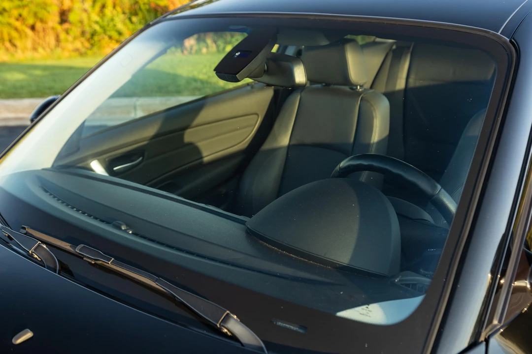 2009 BMW E82 135i & 135is - Image 17 of 31