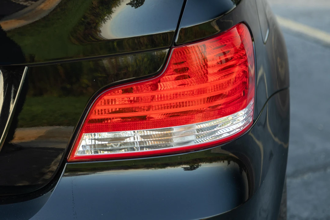2009 BMW E82 135i & 135is - Image 31 of 31