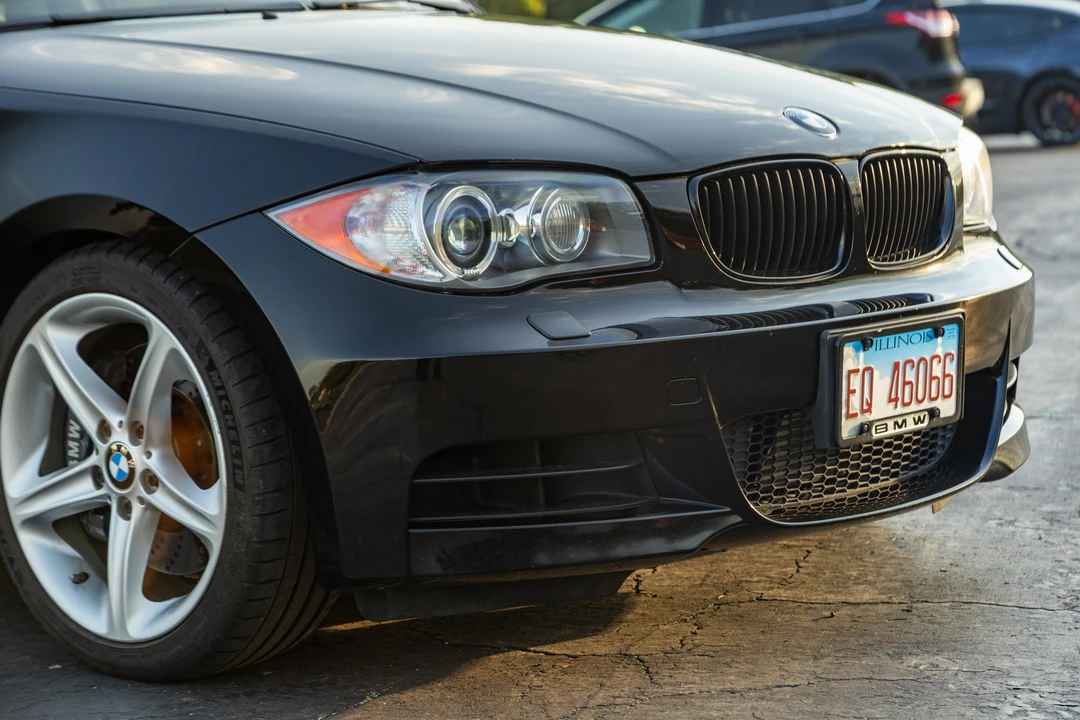 2009 BMW E82 135i & 135is - Image 9 of 31
