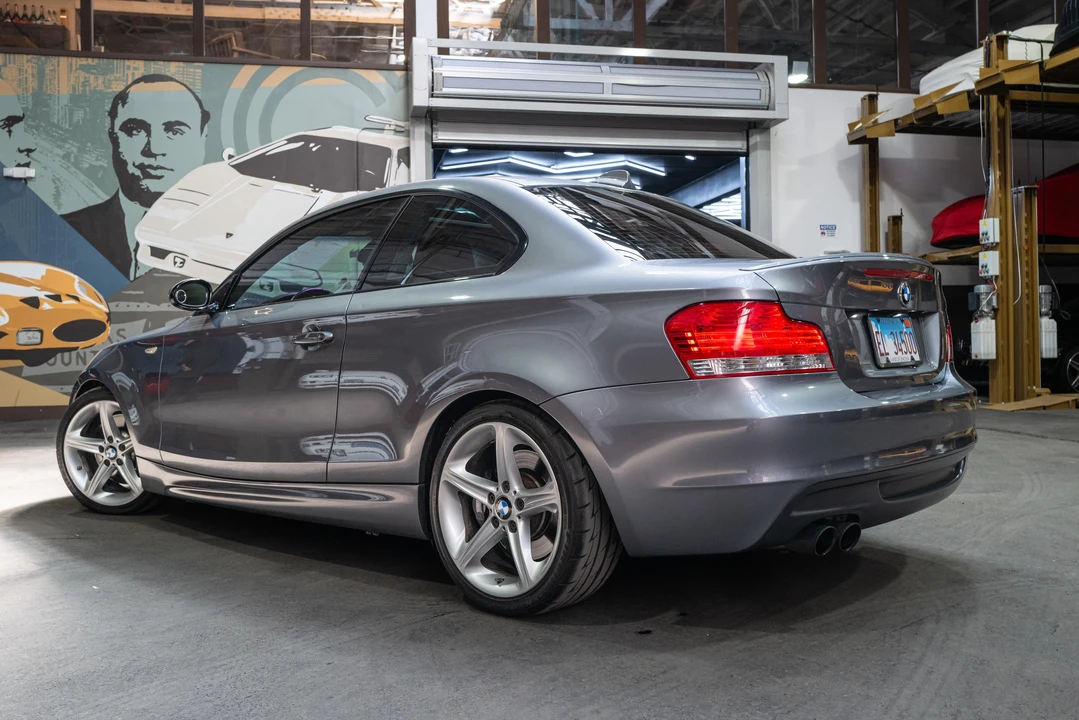 2009 BMW E82 135i & 135is - Image 9 of 31