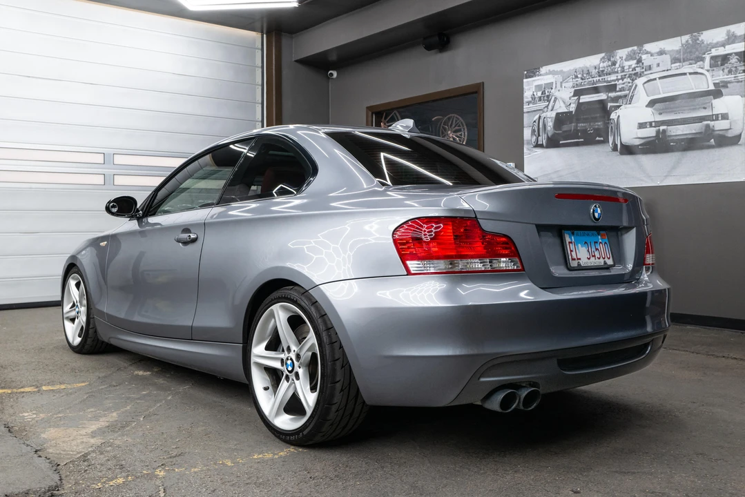 2009 BMW E82 135i & 135is - Image 10 of 31