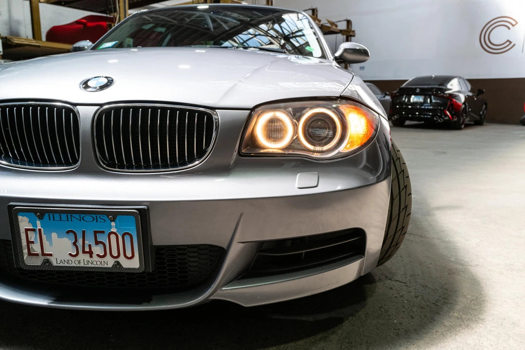 2009 BMW E82 135i & 135is - Image 19 of 31
