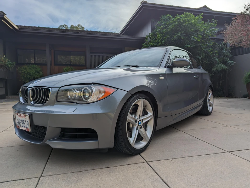 2009 BMW E82 135i & 135is - Image 7 of 31