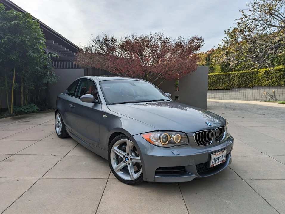 2009 BMW E82 135i & 135is - Image 17 of 31