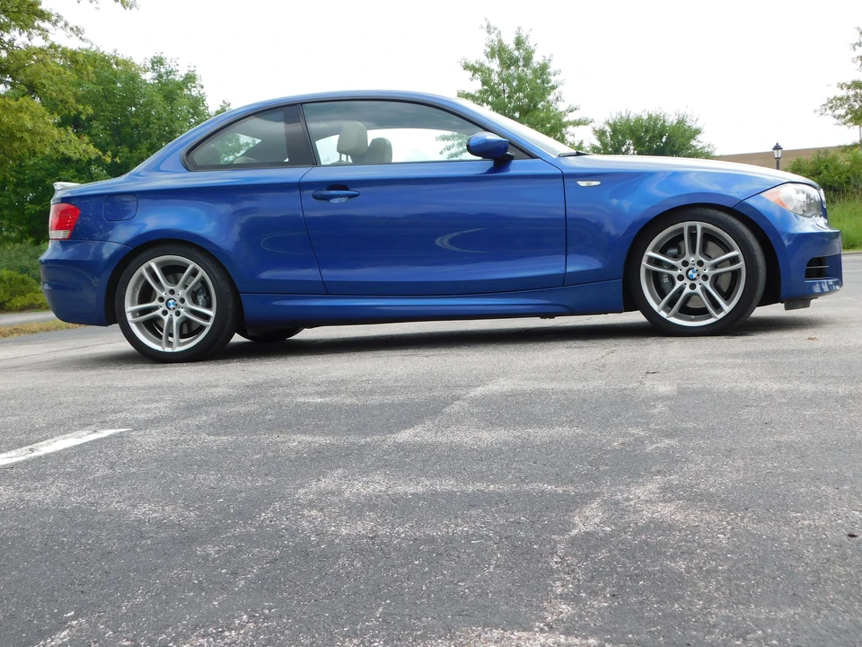 2009 BMW E82 135i & 135is - Image 6 of 24