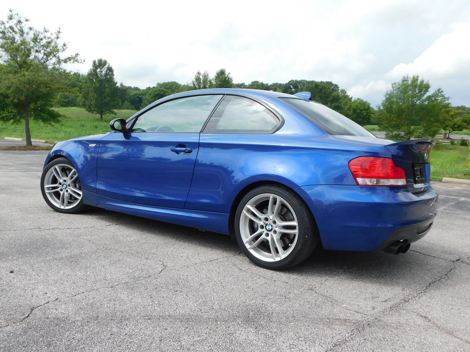 2009 BMW E82 135i & 135is - Image 5 of 24