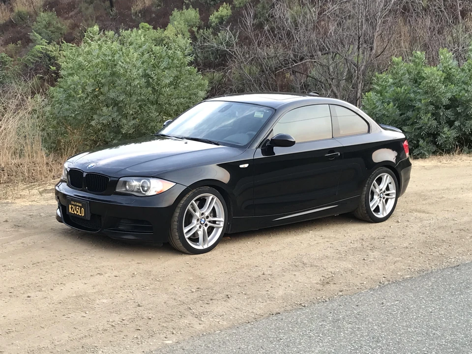 2009 BMW E82 135i & 135is - Image 15 of 31