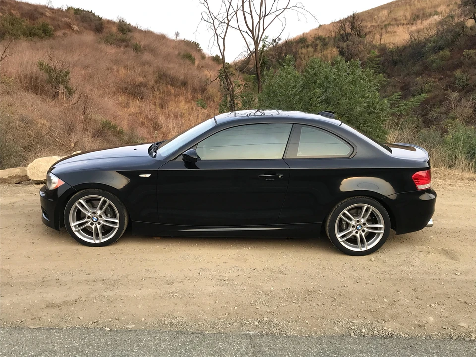 2009 BMW E82 135i & 135is - Image 28 of 31