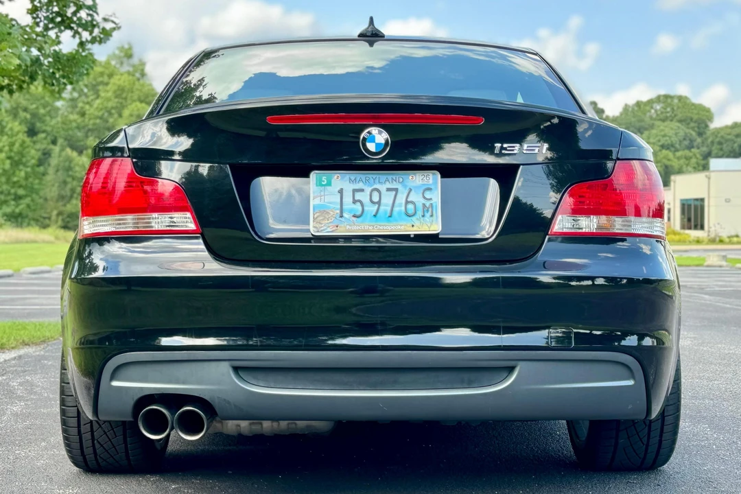 2009 BMW E82 135i & 135is - Image 5 of 31