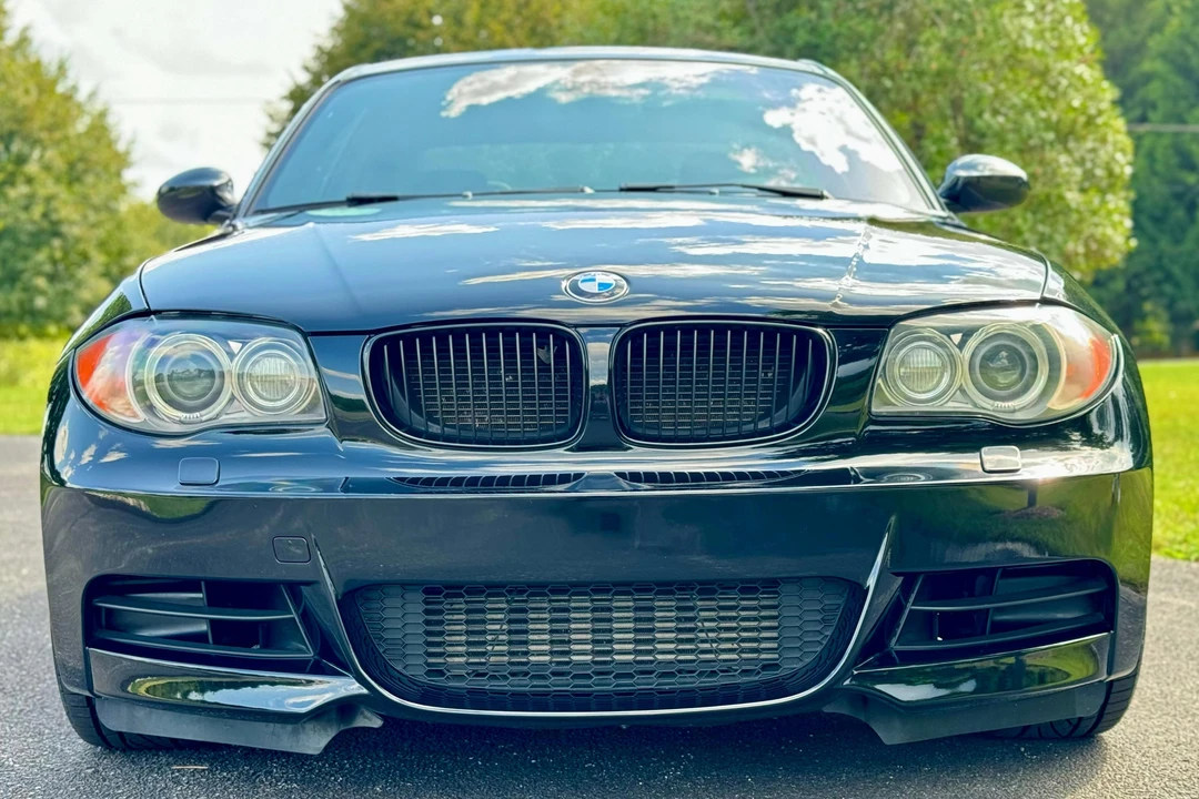 2009 BMW E82 135i & 135is - Image 2 of 31