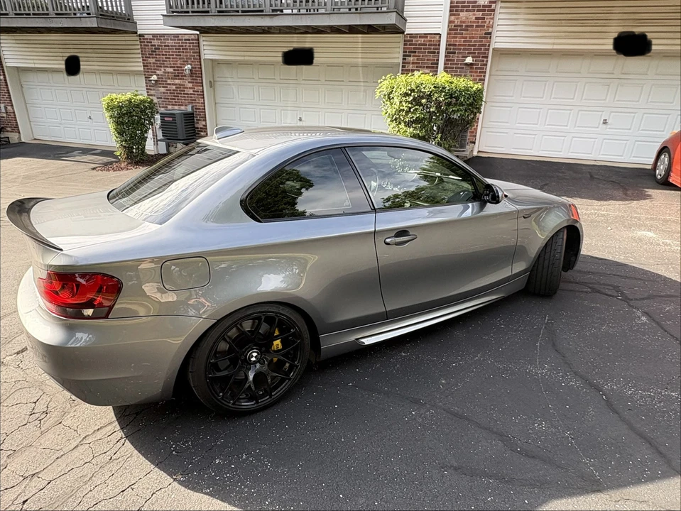 2009 BMW E82 135i & 135is - Image 2 of 11