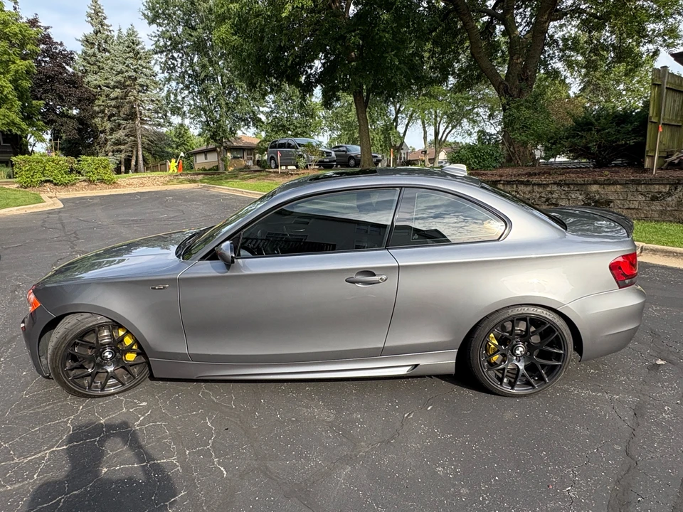 2009 BMW E82 135i & 135is - Image 5 of 11