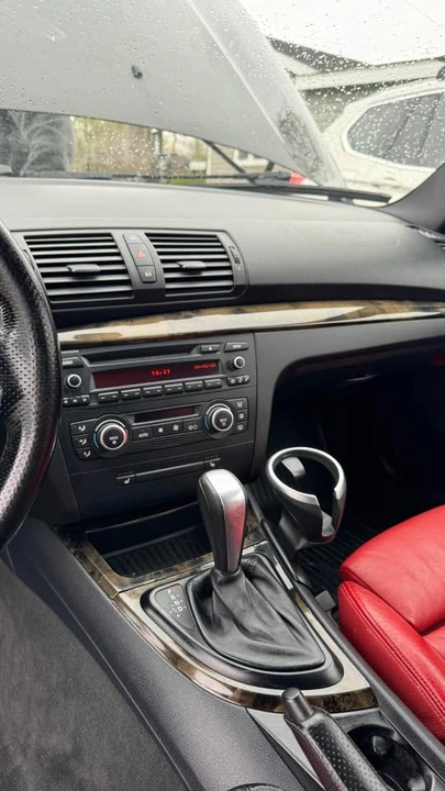 2009 BMW E82 135i & 135is - Image 17 of 19
