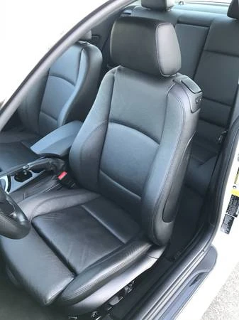 2009 BMW E82 135i & 135is - Image 9 of 10
