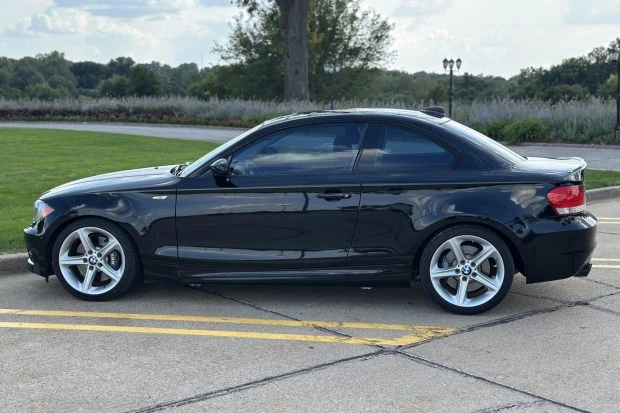 2009 BMW E82 135i & 135is - Image 3 of 7