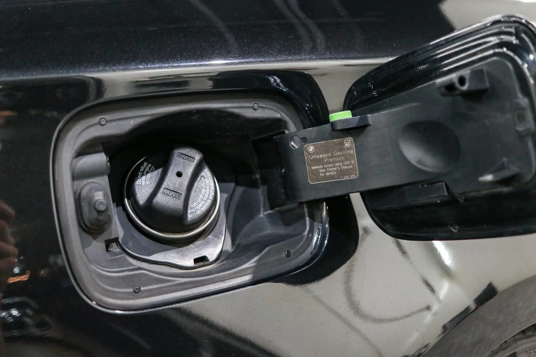 2009 BMW E82 135i & 135is - Image 21 of 31