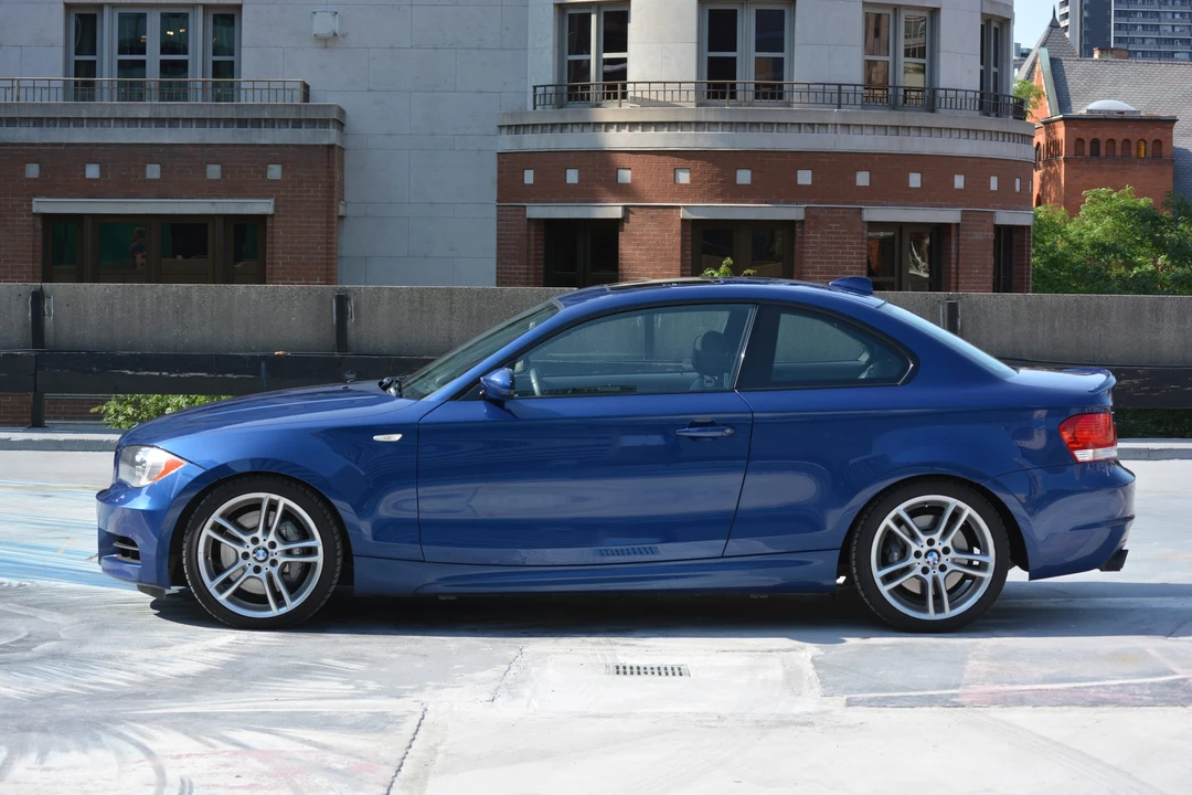 2009 BMW E82 135i & 135is - Image 4 of 31