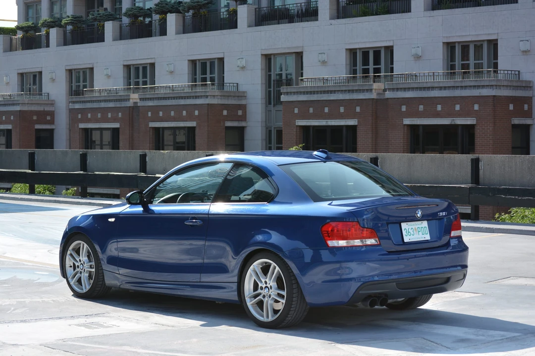 2009 BMW E82 135i & 135is - Image 5 of 31