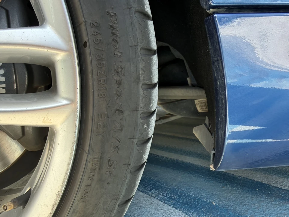 2009 BMW E82 135i & 135is - Image 23 of 31